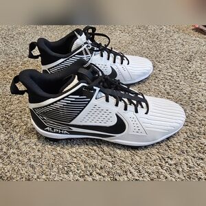 Men 18 Nike Alpha Black and White Athletic Shoes